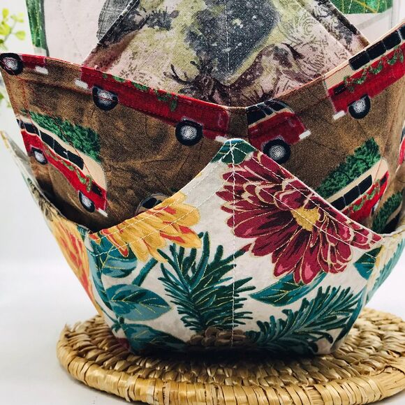 Set of 4 Holiday Microwave Soup Bowl Cozies, Reversible, Classic Collection - Picture 6 of 10